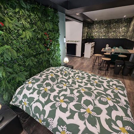 Appartement Verdoyant Au Bord Du Lac Leman Entre Evian Et Thonon Dans Une Villa Publier Kültér fotó