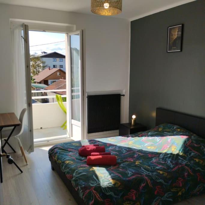 Appartement Verdoyant Au Bord Du Lac Leman Entre Evian Et Thonon Dans Une Villa Publier Kültér fotó