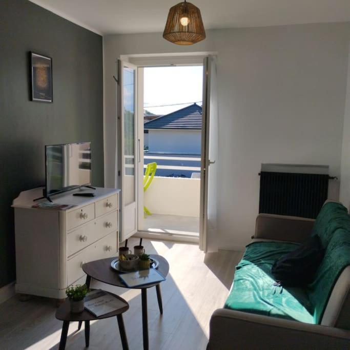 Appartement Verdoyant Au Bord Du Lac Leman Entre Evian Et Thonon Dans Une Villa Publier Kültér fotó