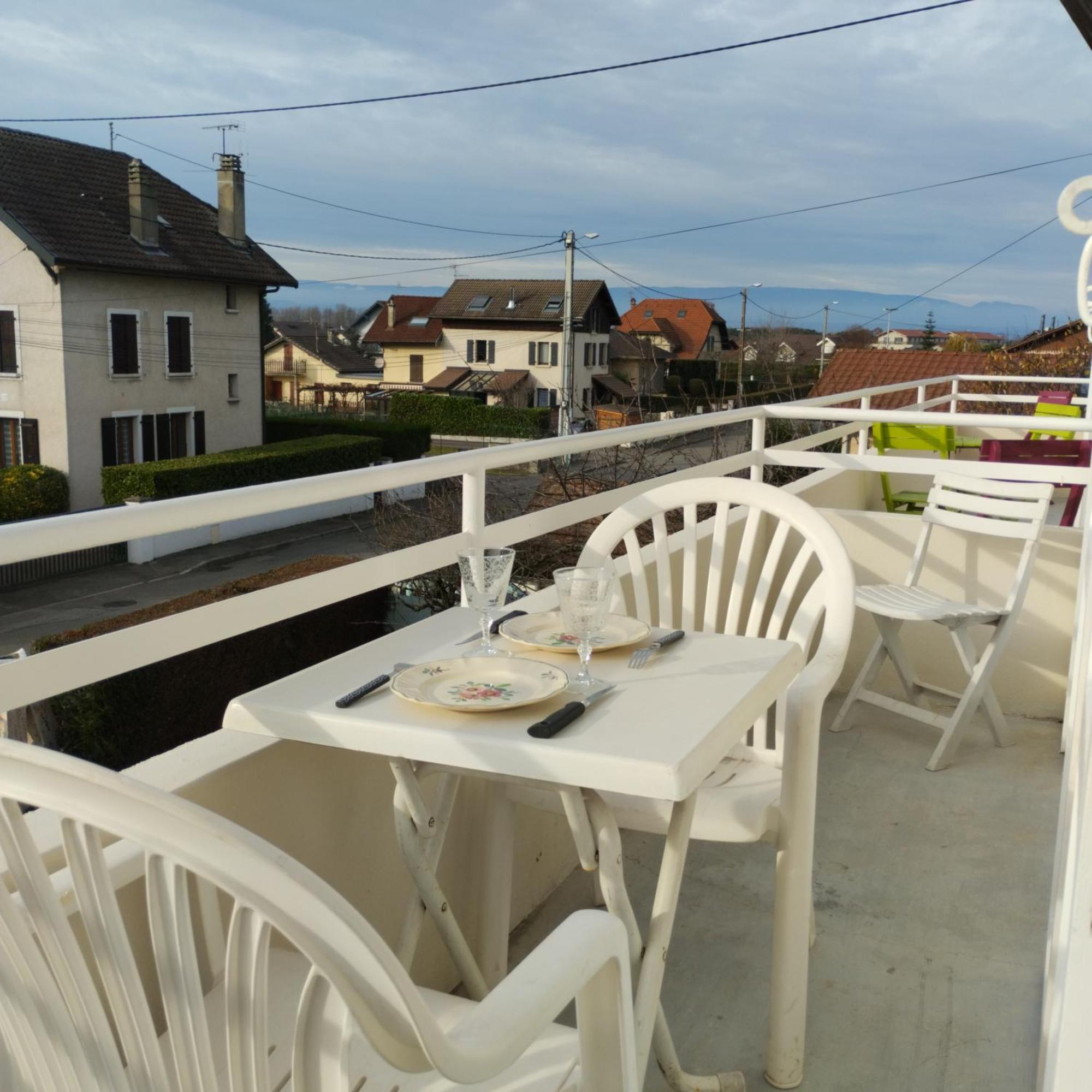 Appartement Verdoyant Au Bord Du Lac Leman Entre Evian Et Thonon Dans Une Villa Publier Kültér fotó